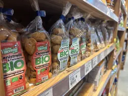 511-biocoop-coustellet-culture-bio-magasin-aperitif-corse.webp