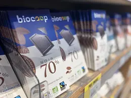 511-biocoop-coustellet-culture-bio-magasin-chocolat-noir.webp