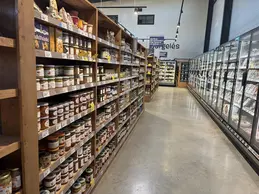 511-biocoop-coustellet-culture-bio-magasin-epicerie-produits-frais.webp