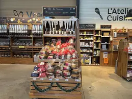 511-biocoop-coustellet-culture-bio-magasin-noel.webp