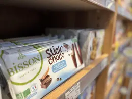 511-biocoop-coustellet-culture-bio-magasin-stick-choco.webp
